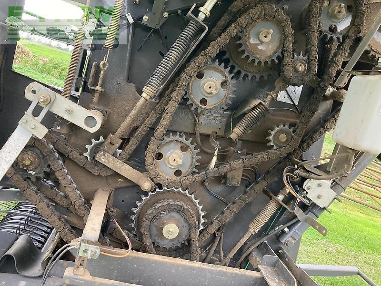 CLAAS rollant 374 rc pro - Balirka za kvadratne bale: slika 2 CLAAS rollant 374 rc pro - Balirka za kvadratne bale: slika 2