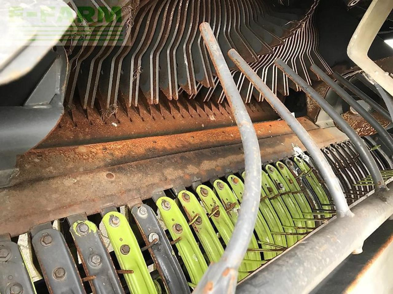 CLAAS rollant uniwrap 455 - Balirka za kvadratne bale: slika 3 CLAAS rollant uniwrap 455 - Balirka za kvadratne bale: slika 3