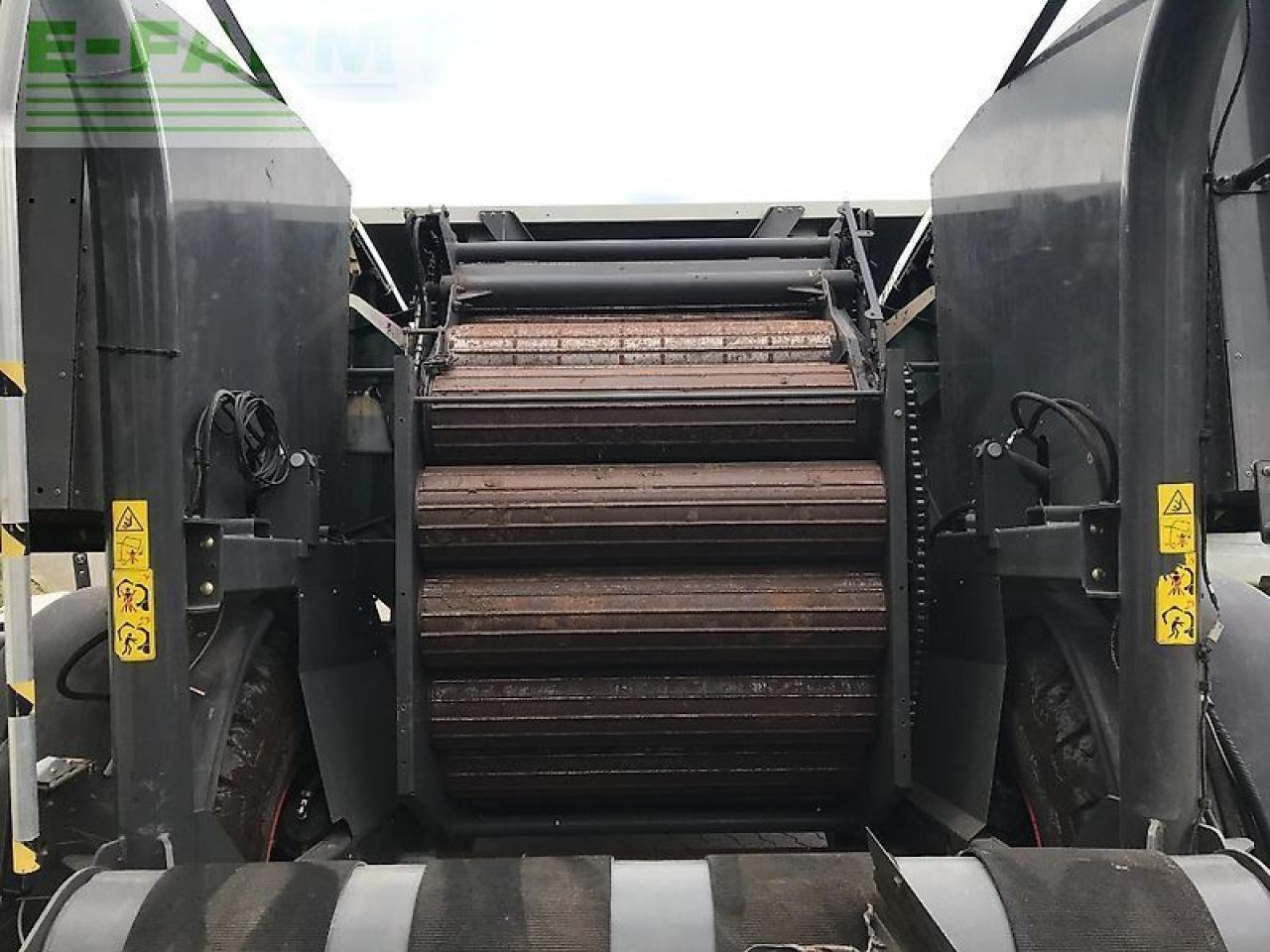 CLAAS rollant uniwrap 455 - Balirka za kvadratne bale: slika 4 CLAAS rollant uniwrap 455 - Balirka za kvadratne bale: slika 4