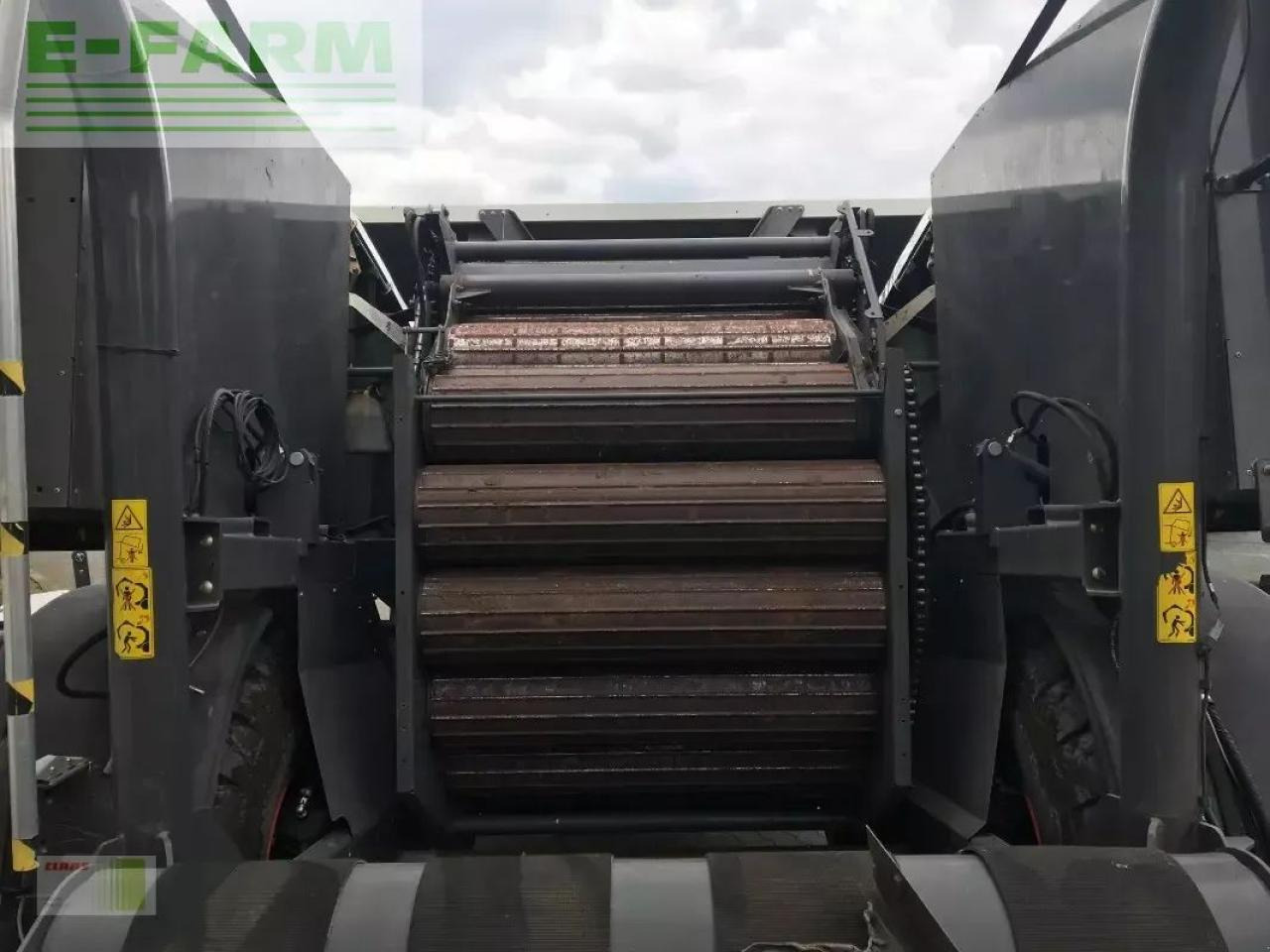 CLAAS rollant uniwrap 455(roto cut 25 messer) - Balirka za kvadratne bale: slika 5 CLAAS rollant uniwrap 455(roto cut 25 messer) - Balirka za kvadratne bale: slika 5