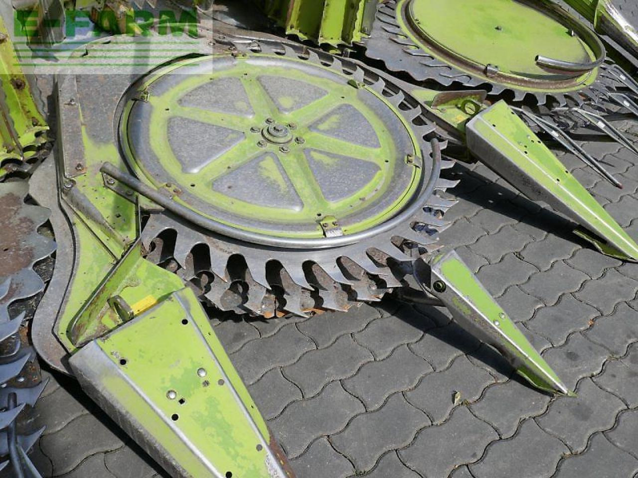 CLAAS ru 450 - Priključek za kombajn za krmo: slika 4 CLAAS ru 450 - Priključek za kombajn za krmo: slika 4