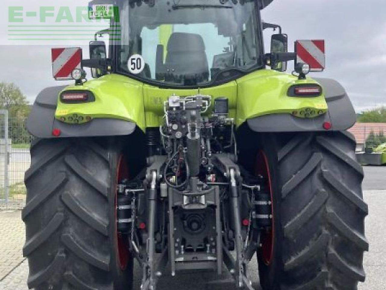 CLAAS traktor axion 870 cm cebis - Traktor: slika 4 CLAAS traktor axion 870 cm cebis - Traktor: slika 4