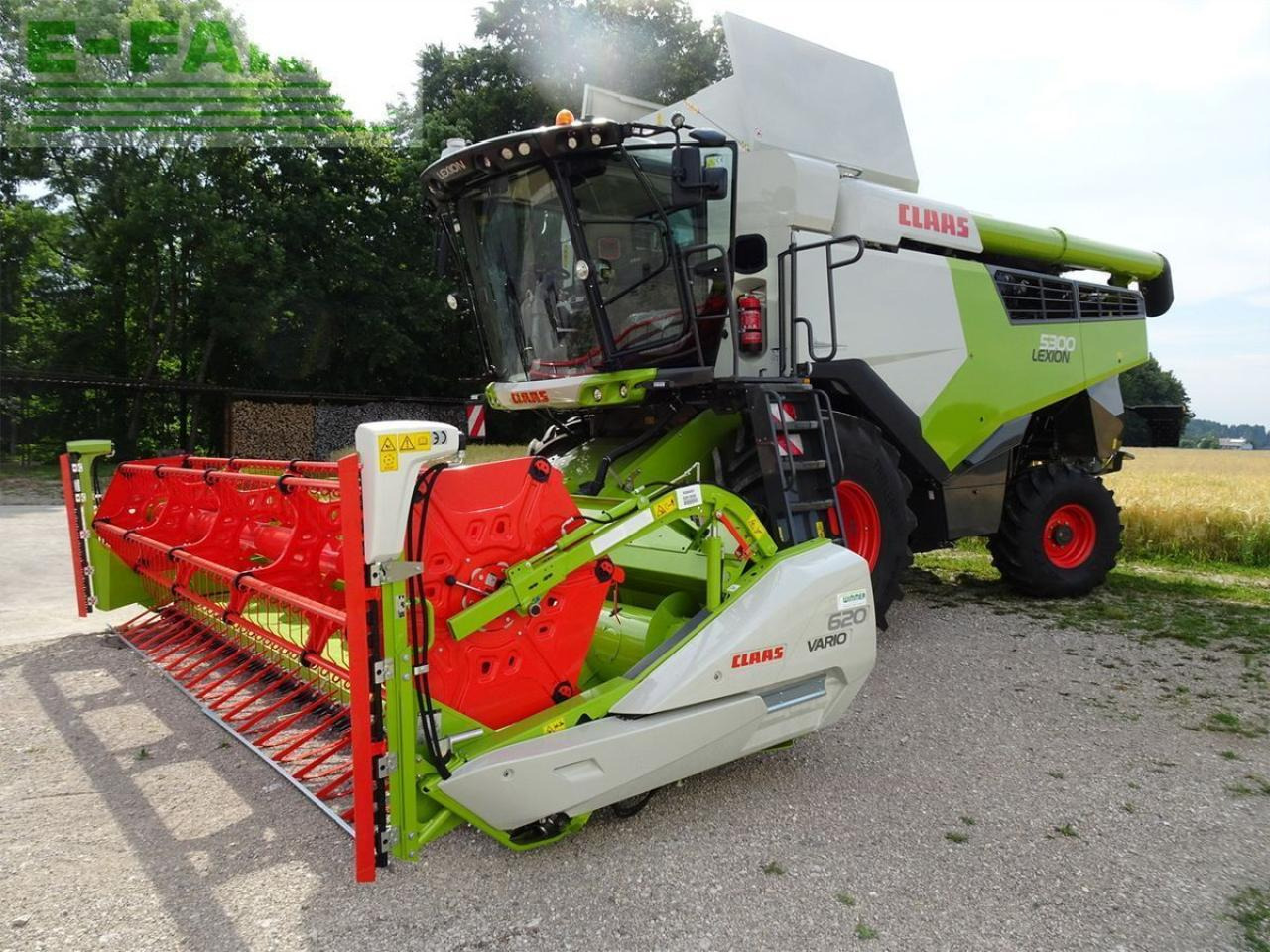 CLAAS v 620 mit wagen - Glava za kombajn: slika 1 CLAAS v 620 mit wagen - Glava za kombajn: slika 1