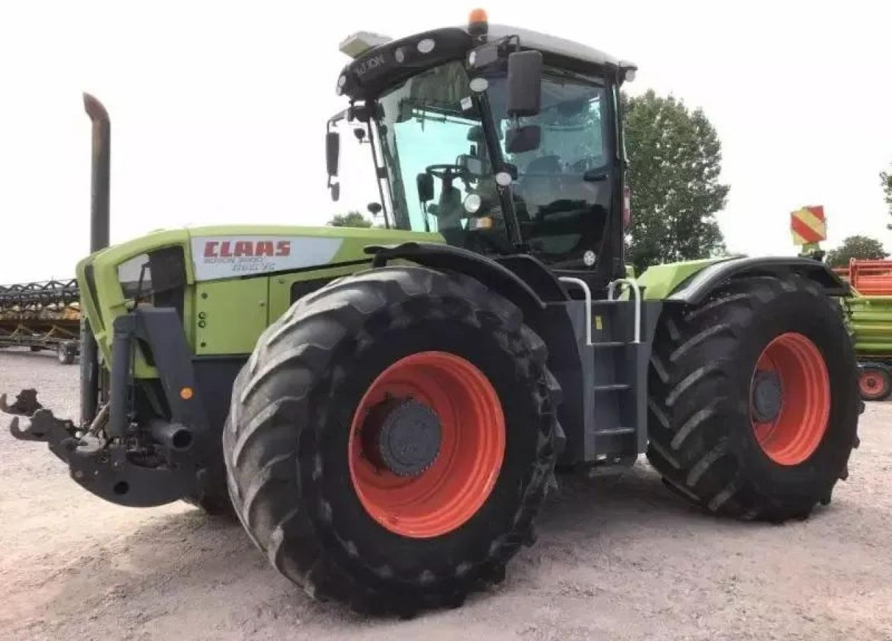 CLAAS xerion 3800 trac vc TRAC VC - Traktor: slika 1 CLAAS xerion 3800 trac vc TRAC VC - Traktor: slika 1