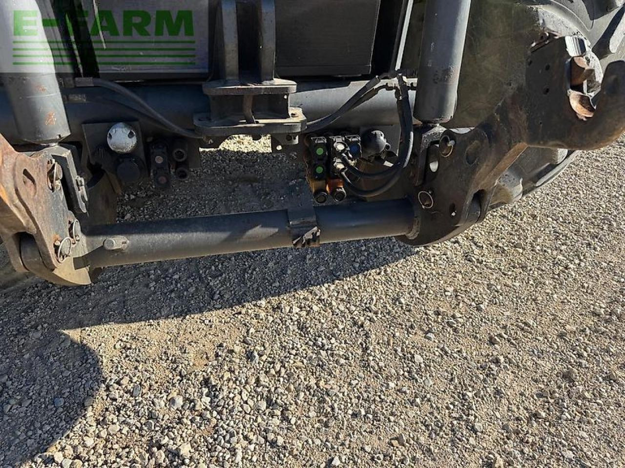 CLAAS xerion 3800 vc - Traktor: slika 4 CLAAS xerion 3800 vc - Traktor: slika 4