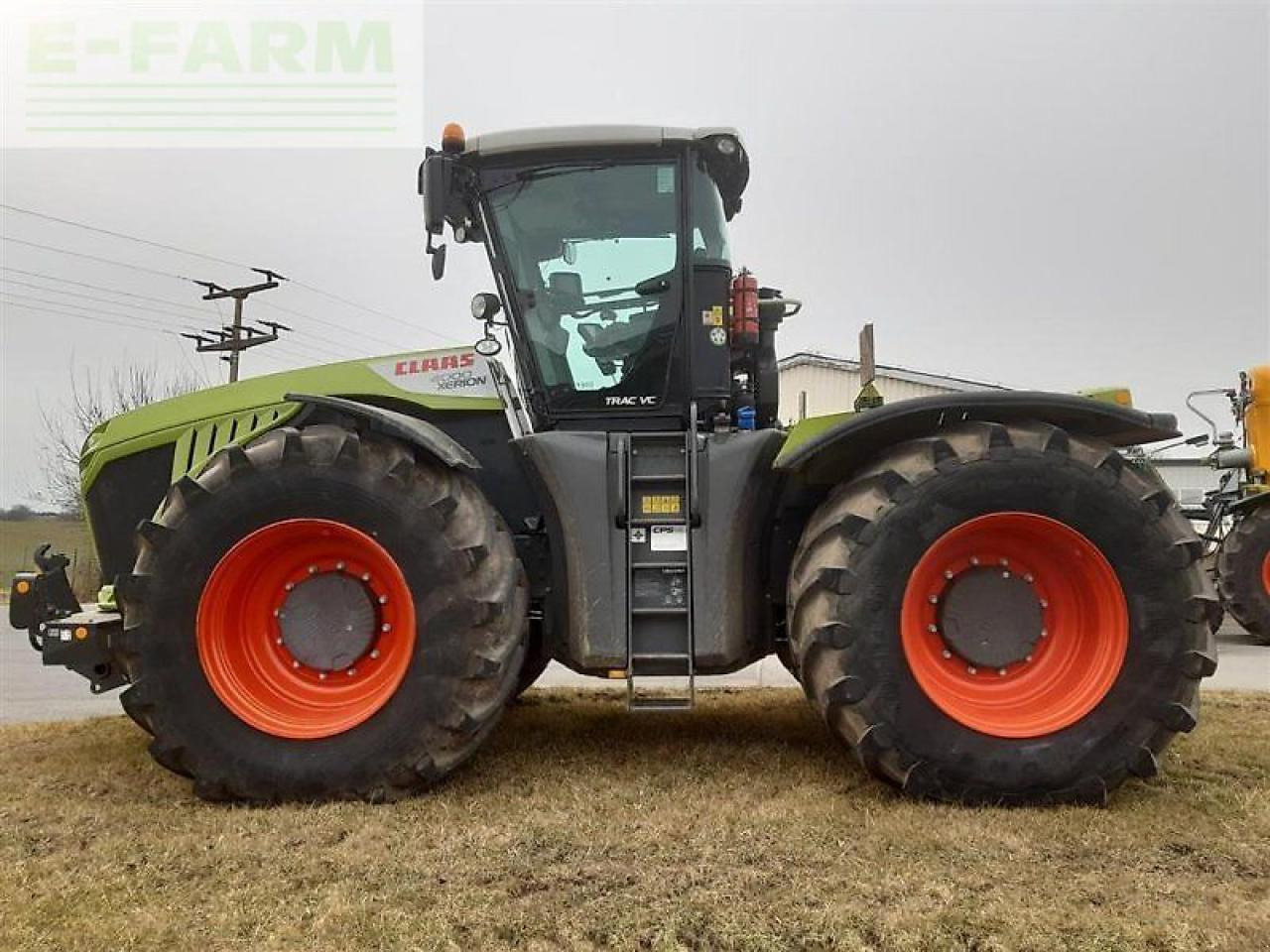 CLAAS xerion 4000 trac vc TRAC VC - Traktor: slika 3 CLAAS xerion 4000 trac vc TRAC VC - Traktor: slika 3