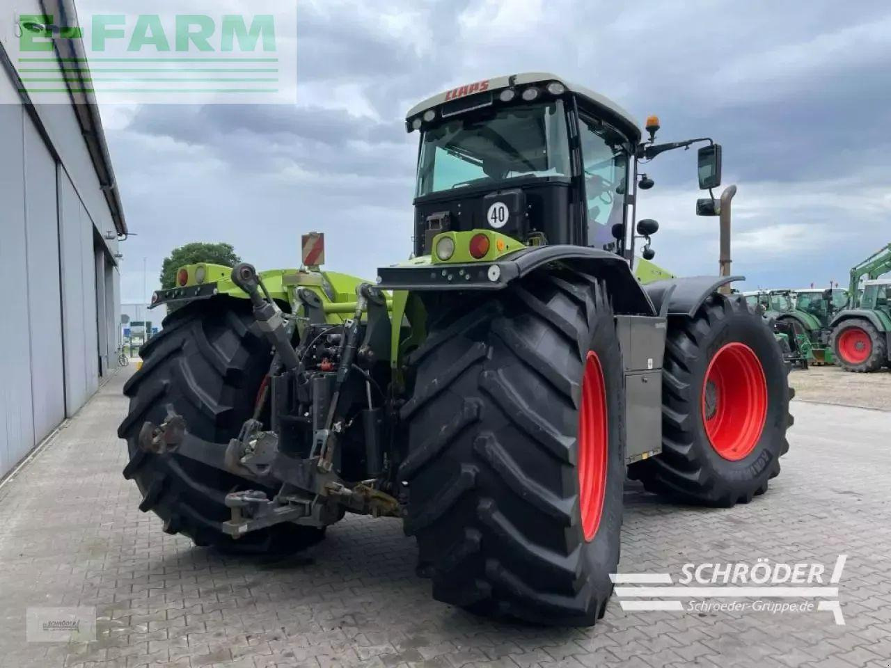 CLAAS xerion 4500 - Traktor: slika 3 CLAAS xerion 4500 - Traktor: slika 3
