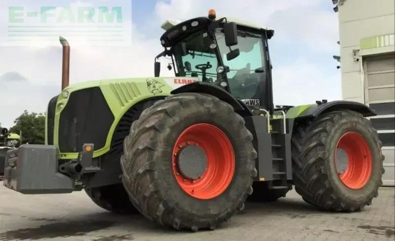 CLAAS xerion 5000 trac TRAC - Traktor: slika 1 CLAAS xerion 5000 trac TRAC - Traktor: slika 1