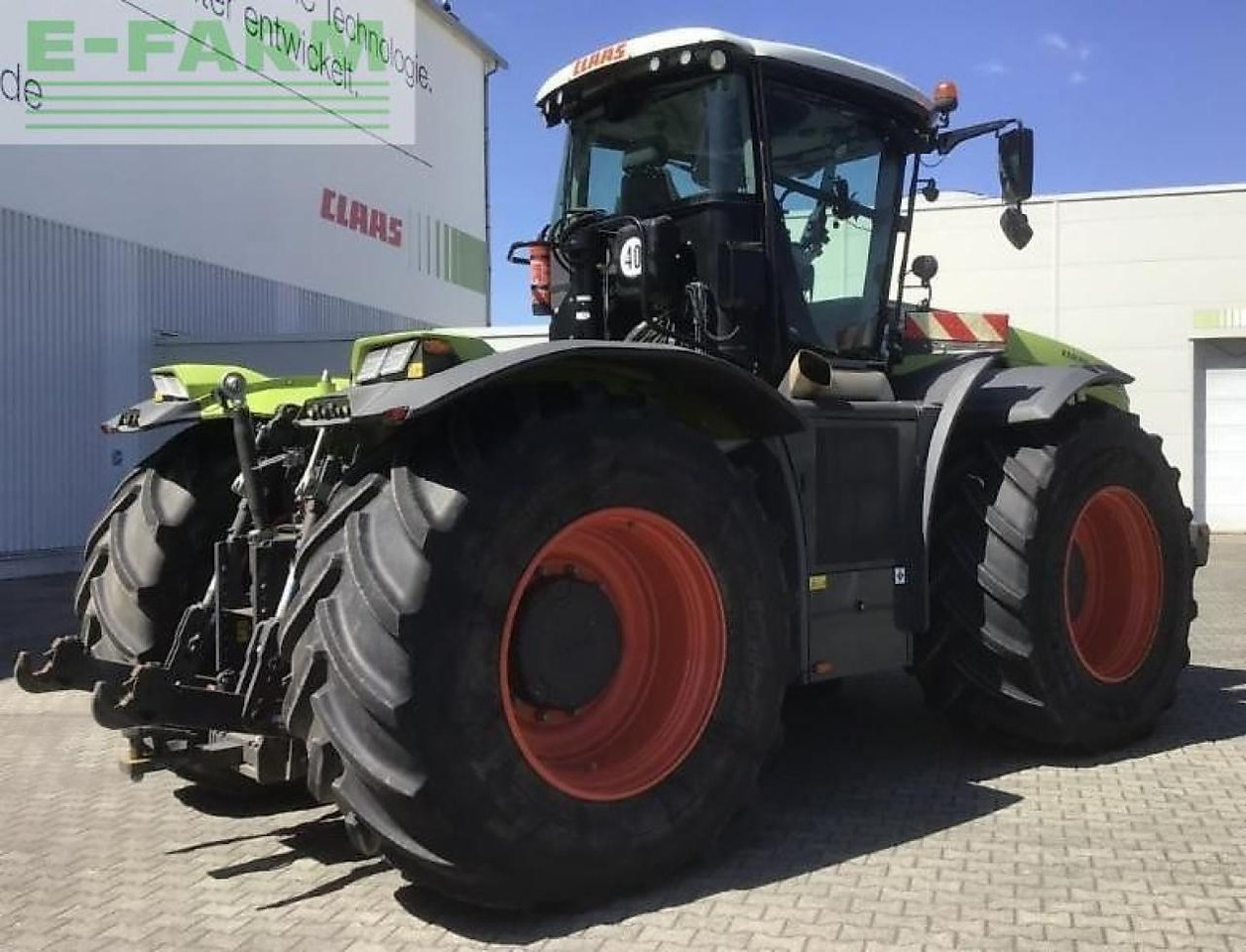 CLAAS xerion 5000 trac vc TRAC VC - Traktor: slika 5 CLAAS xerion 5000 trac vc TRAC VC - Traktor: slika 5