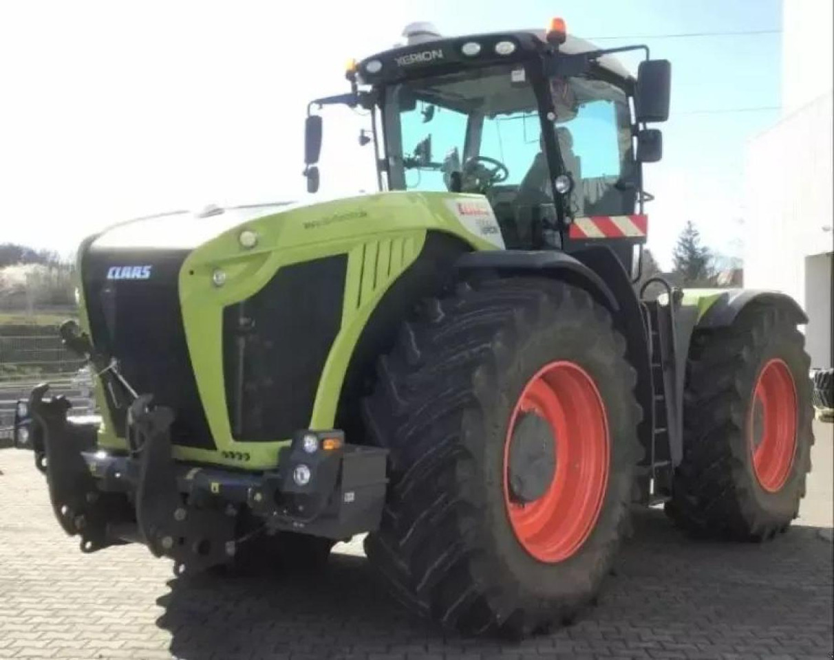 CLAAS xerion 5000 trac vc TRAC VC - Traktor: slika 1 CLAAS xerion 5000 trac vc TRAC VC - Traktor: slika 1