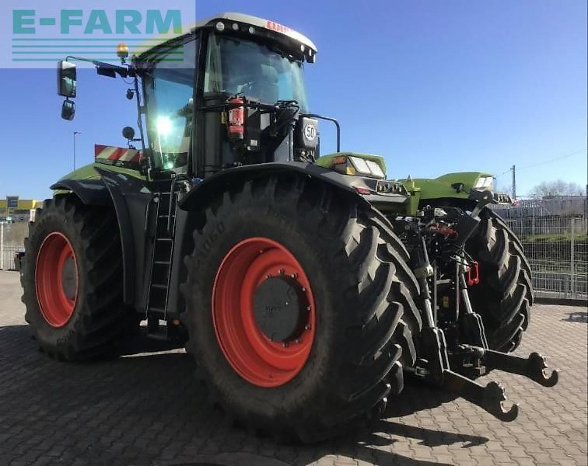 CLAAS xerion 5000 vc - Traktor: slika 4 CLAAS xerion 5000 vc - Traktor: slika 4