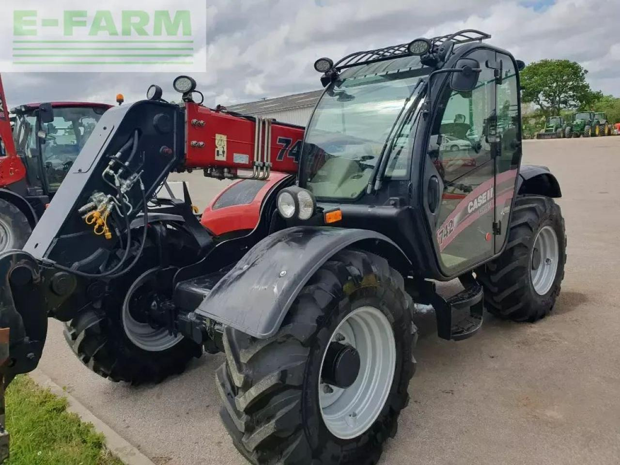 Case-IH 742 - Teleskopski viličar: slika 2 Case-IH 742 - Teleskopski viličar: slika 2