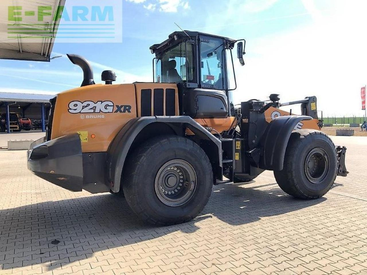 Case-IH 921g - Mini bager: slika 5 Case-IH 921g - Mini bager: slika 5