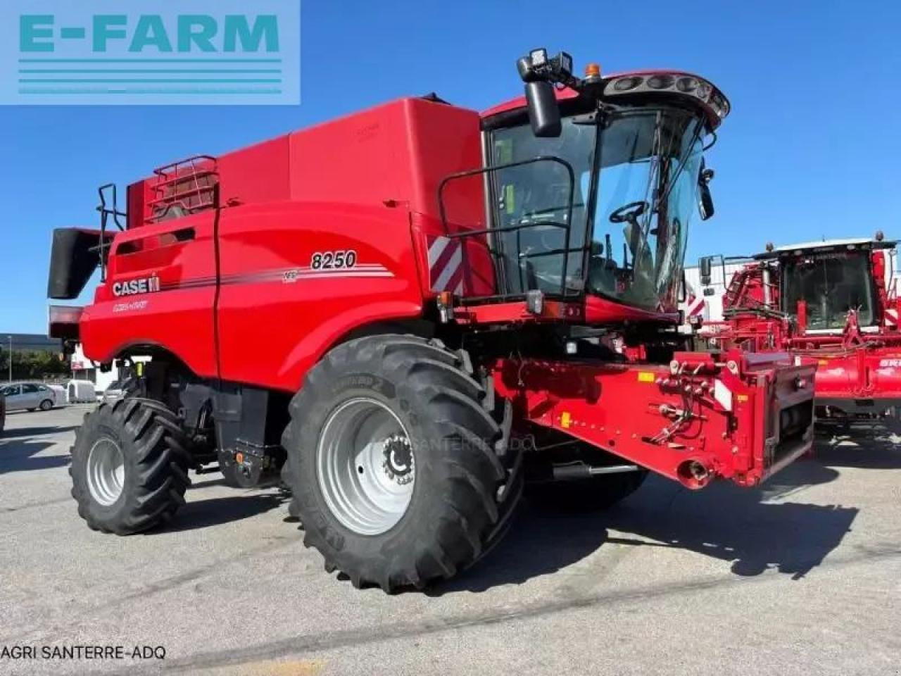 Case-IH axial-flow 8250 - Kombajn harvester: slika 1 Case-IH axial-flow 8250 - Kombajn harvester: slika 1
