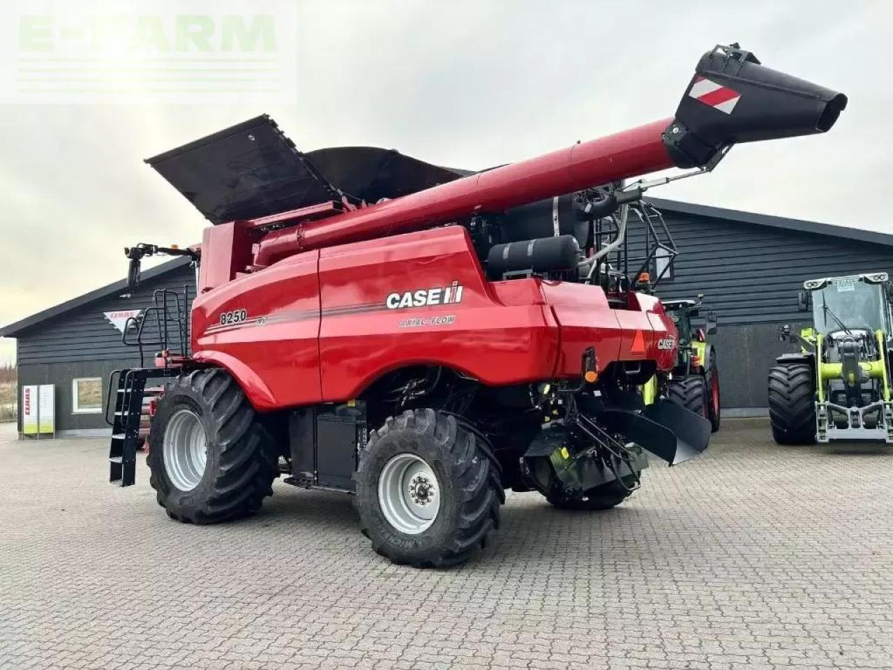 Case-IH axial flow 8250 - Kombajn harvester: slika 4 Case-IH axial flow 8250 - Kombajn harvester: slika 4