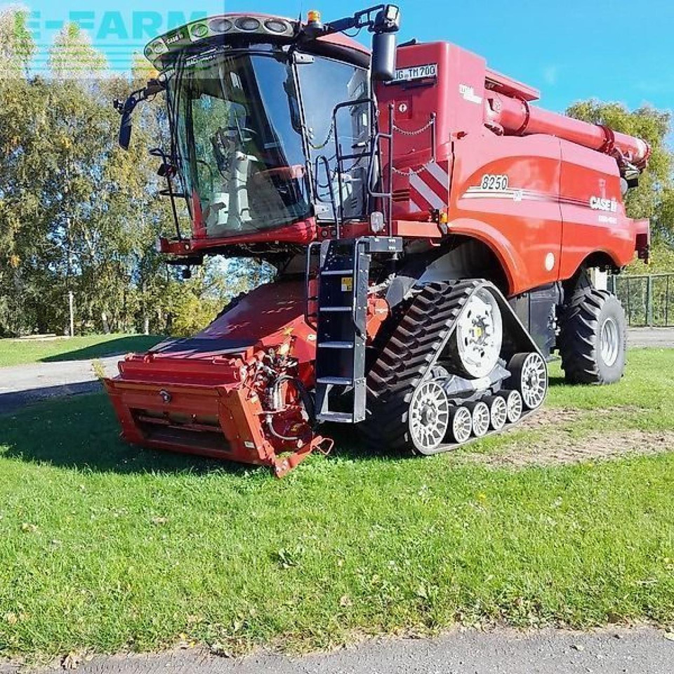 Case-IH axial flow 8250 st5 p - Kombajn harvester: slika 1 Case-IH axial flow 8250 st5 p - Kombajn harvester: slika 1