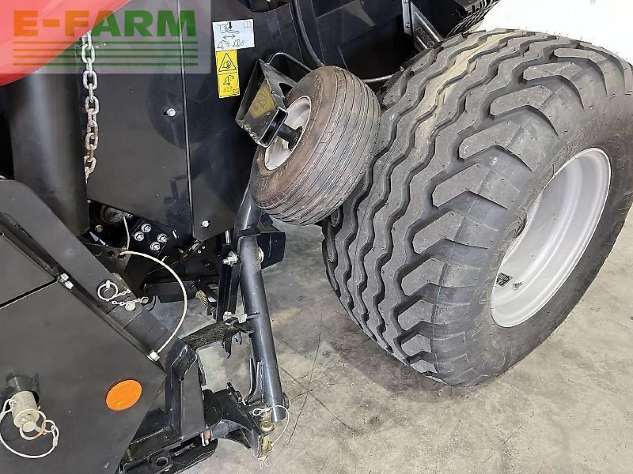 Balirka za kvadratne bale Case-IH rb 455: slika 8