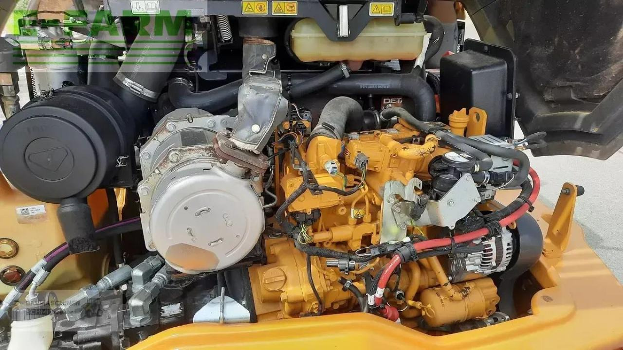 Caterpillar 908m - Mini bager: slika 5 Caterpillar 908m - Mini bager: slika 5