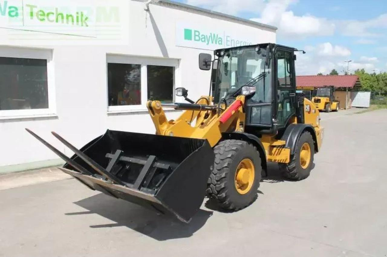 Caterpillar cat 907 - Mini bager: slika 2 Caterpillar cat 907 - Mini bager: slika 2
