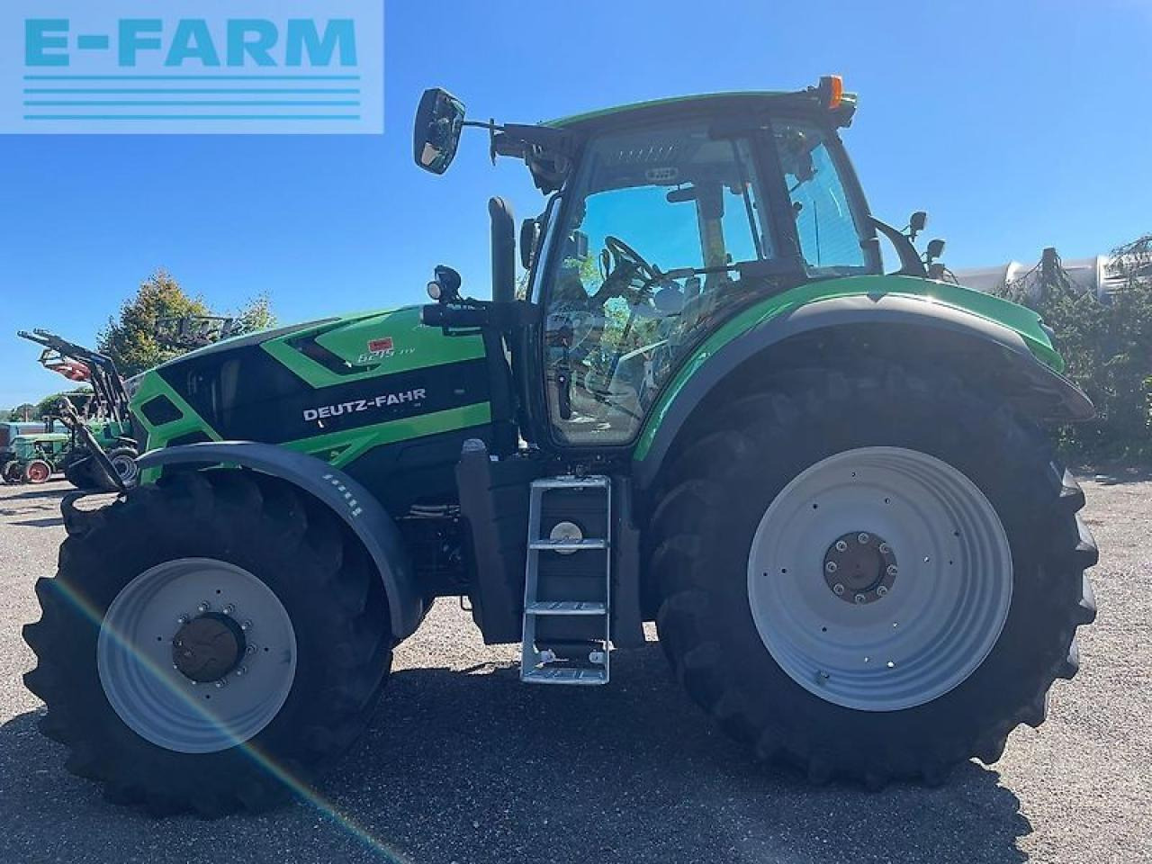 Deutz-Fahr 6215ttv - Traktor: slika 2 Deutz-Fahr 6215ttv - Traktor: slika 2