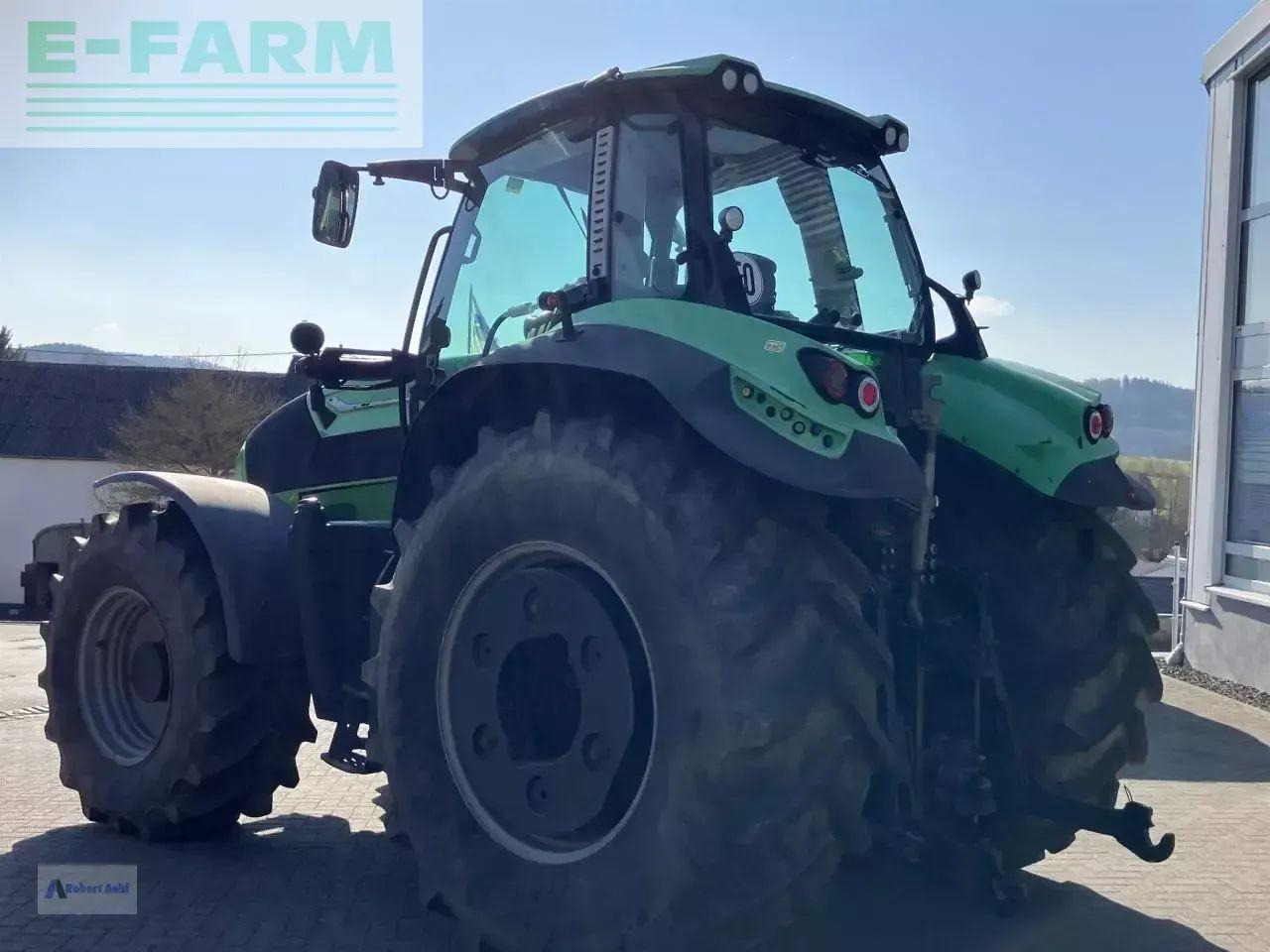 Deutz-Fahr 7250 ttv agrotron TTV - Traktor: slika 2 Deutz-Fahr 7250 ttv agrotron TTV - Traktor: slika 2