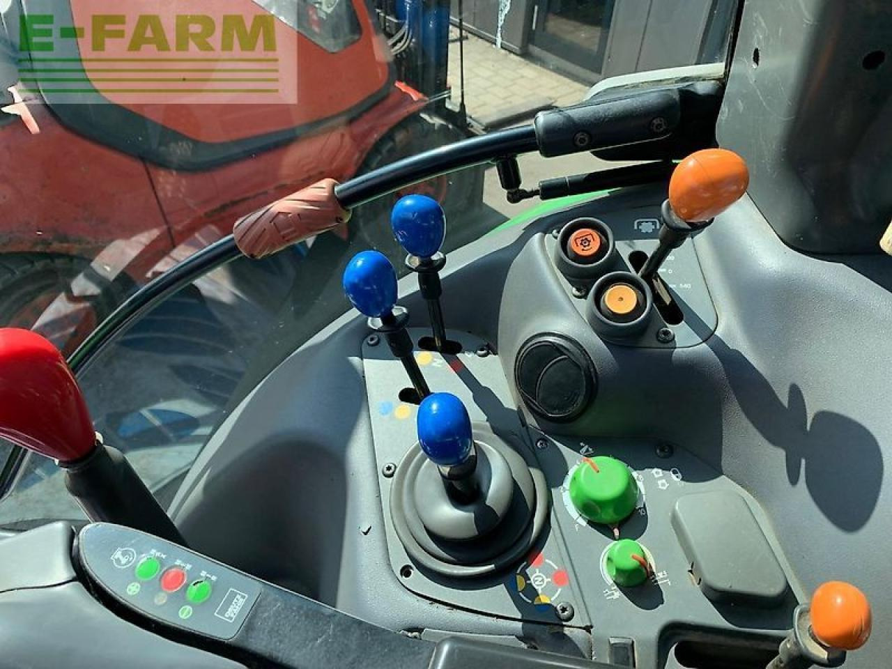 Deutz-Fahr agrotron 165 mk 3 mit fkh und fzw - Traktor: slika 5 Deutz-Fahr agrotron 165 mk 3 mit fkh und fzw - Traktor: slika 5