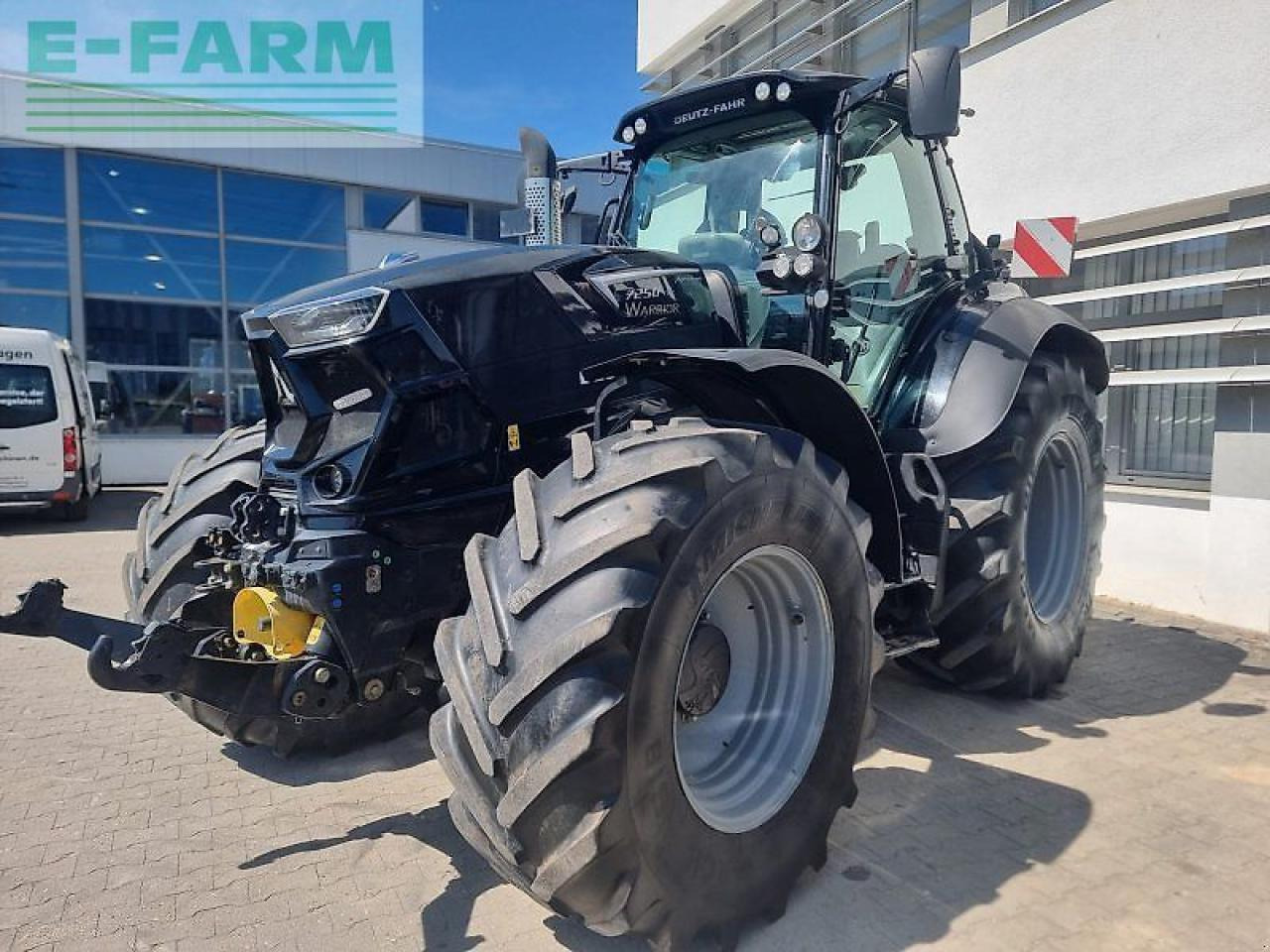 Deutz-Fahr agrotron 7250 ttv warrior - Traktor: slika 1 Deutz-Fahr agrotron 7250 ttv warrior - Traktor: slika 1