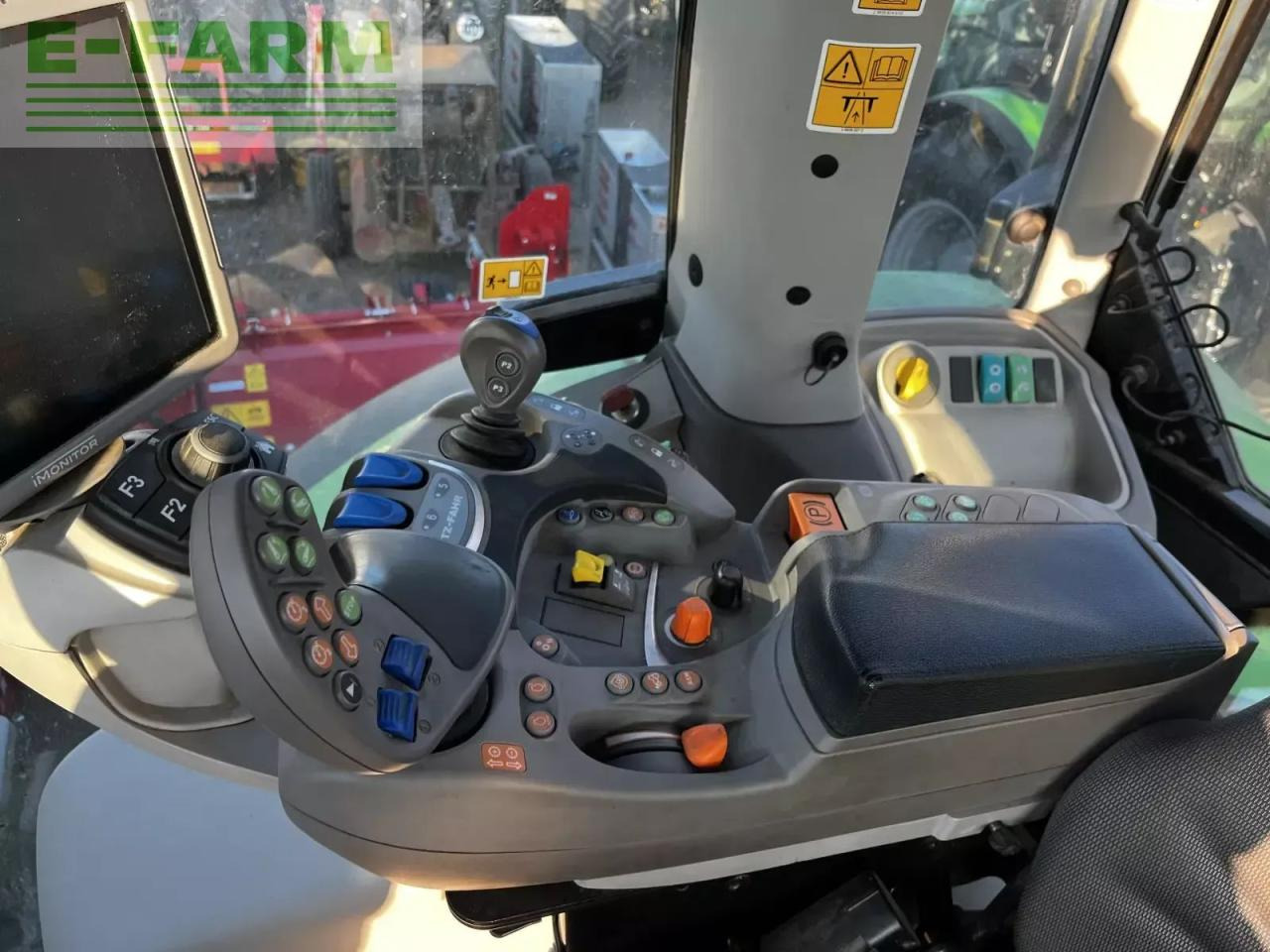 Deutz-Fahr agrotron 8280 ttv TTV - Traktor: slika 4 Deutz-Fahr agrotron 8280 ttv TTV - Traktor: slika 4