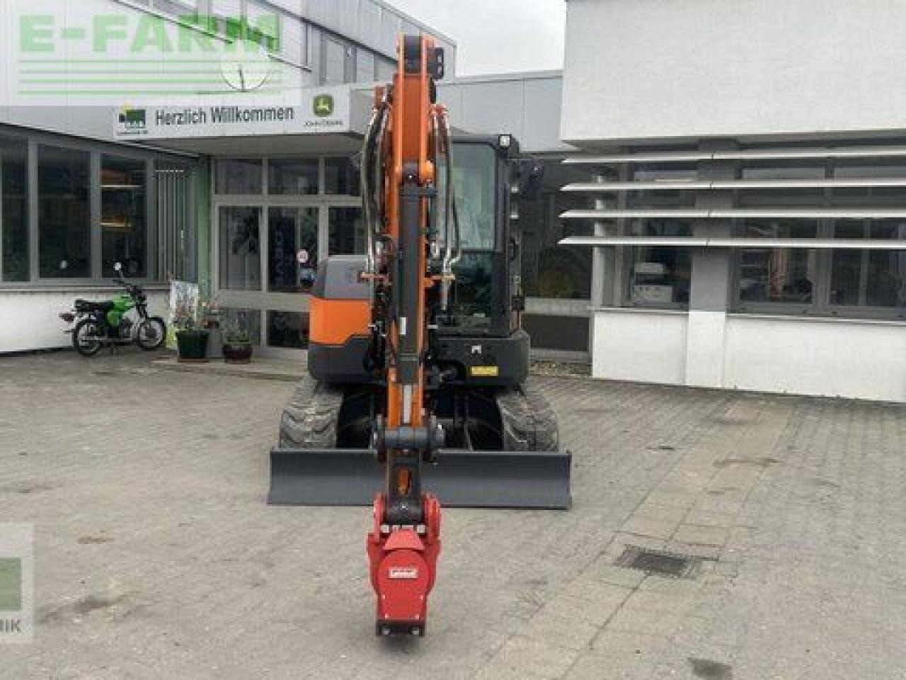 Doosan dx55r-7 - Mini bager: slika 2 Doosan dx55r-7 - Mini bager: slika 2