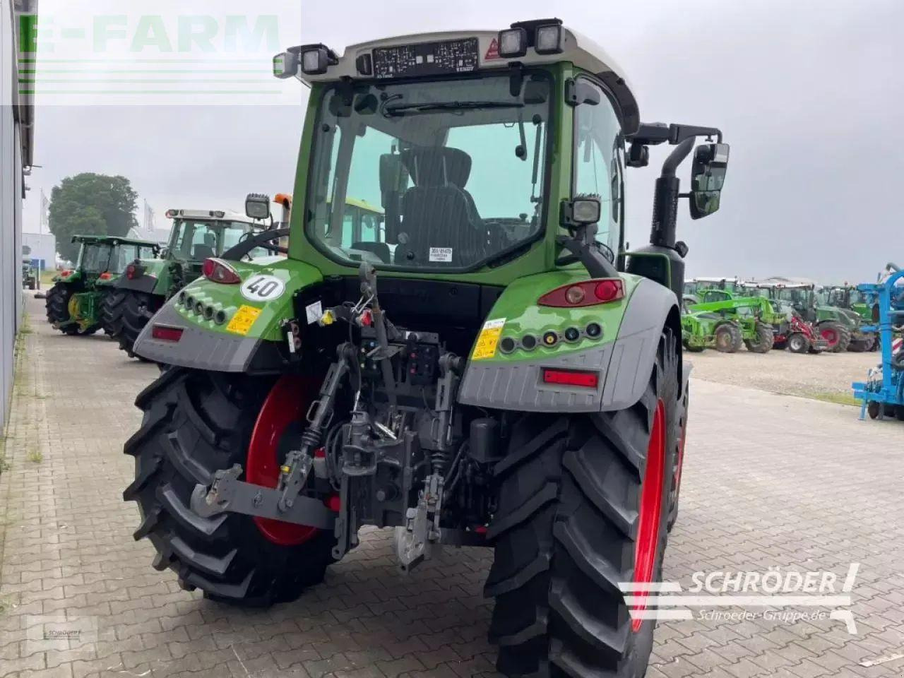 Fendt 311 vario gen4 profi Profi - Traktor: slika 3 Fendt 311 vario gen4 profi Profi - Traktor: slika 3
