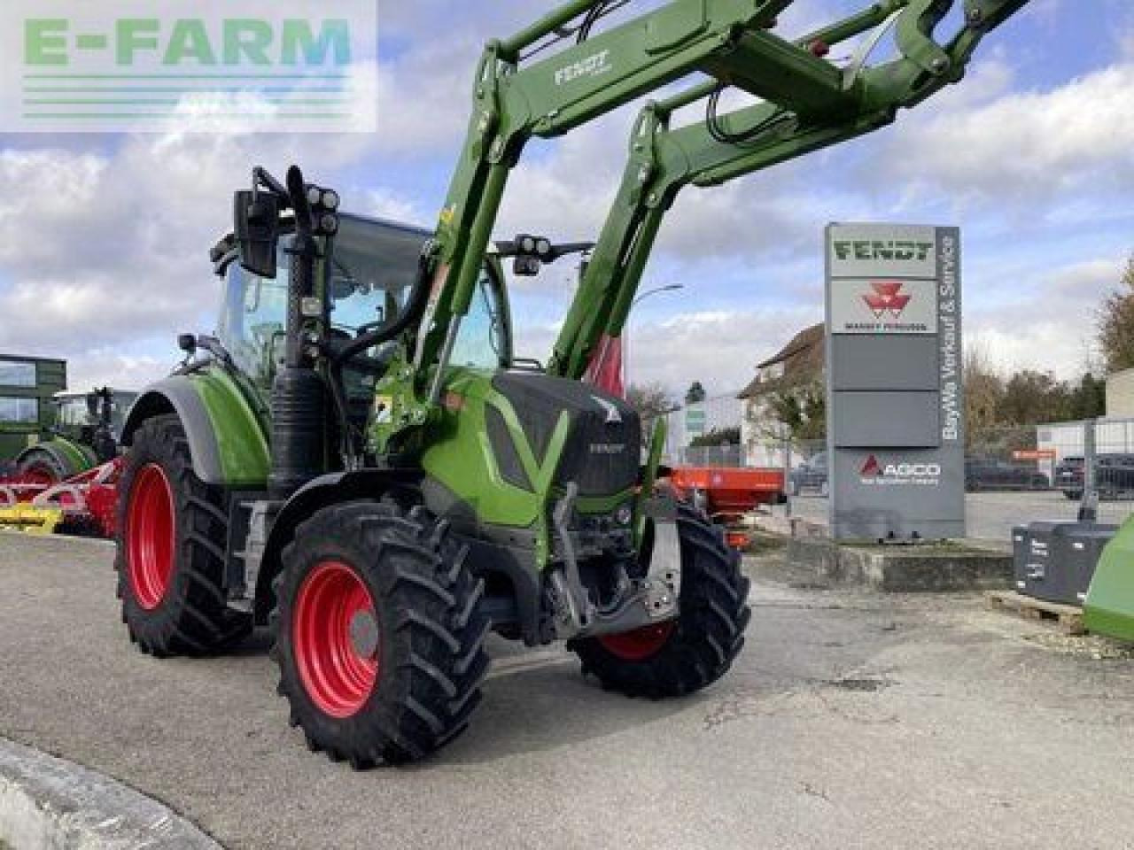 Fendt 311 vario s4 profi plus ProfiPlus - Traktor: slika 2 Fendt 311 vario s4 profi plus ProfiPlus - Traktor: slika 2