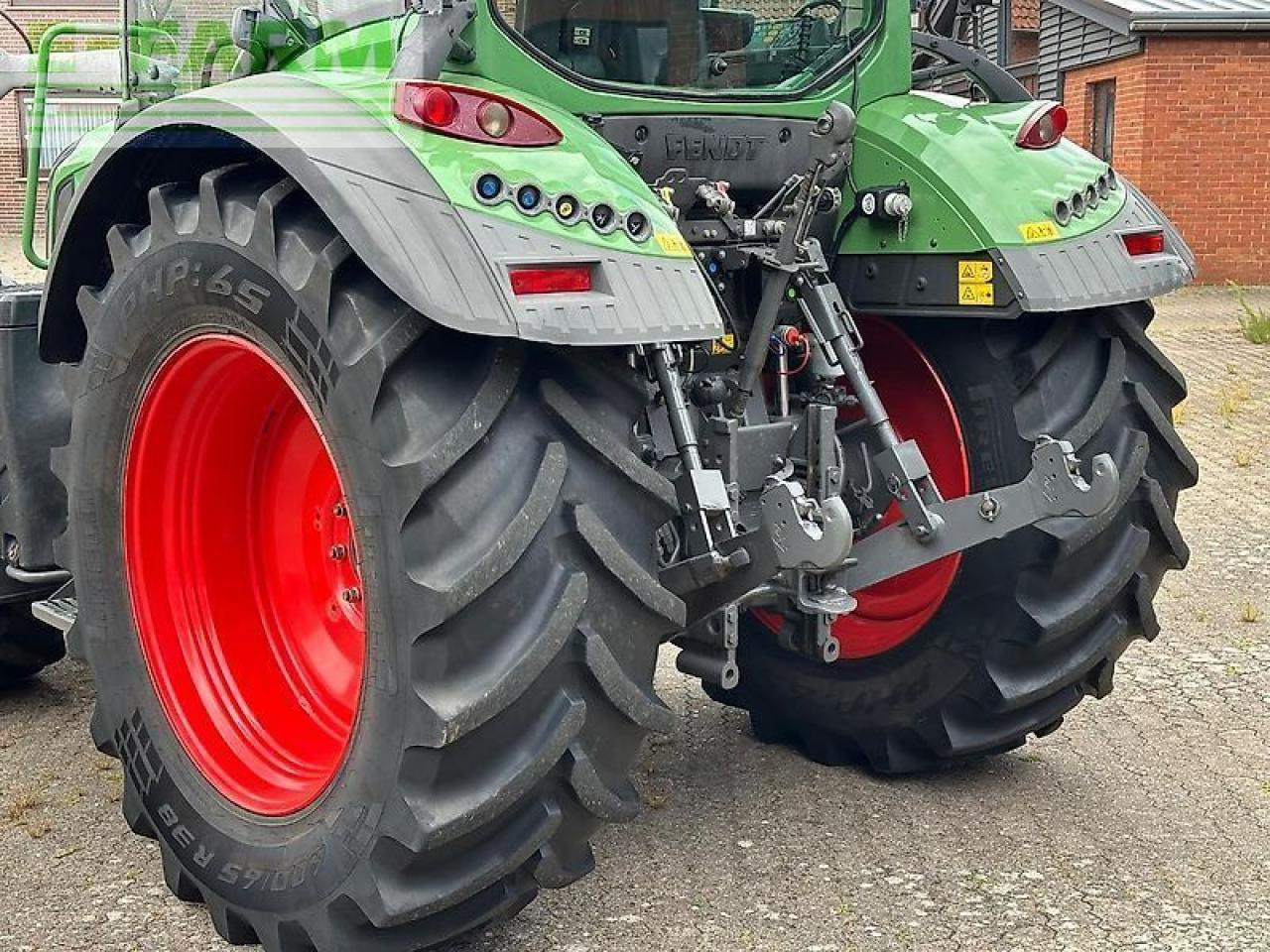 Fendt 313 vario s4 profi Profi - Traktor: slika 5 Fendt 313 vario s4 profi Profi - Traktor: slika 5