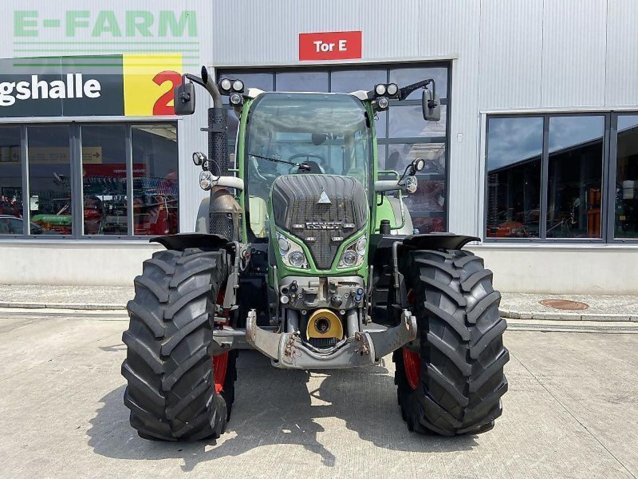 Fendt 516 vario - Traktor: slika 2 Fendt 516 vario - Traktor: slika 2
