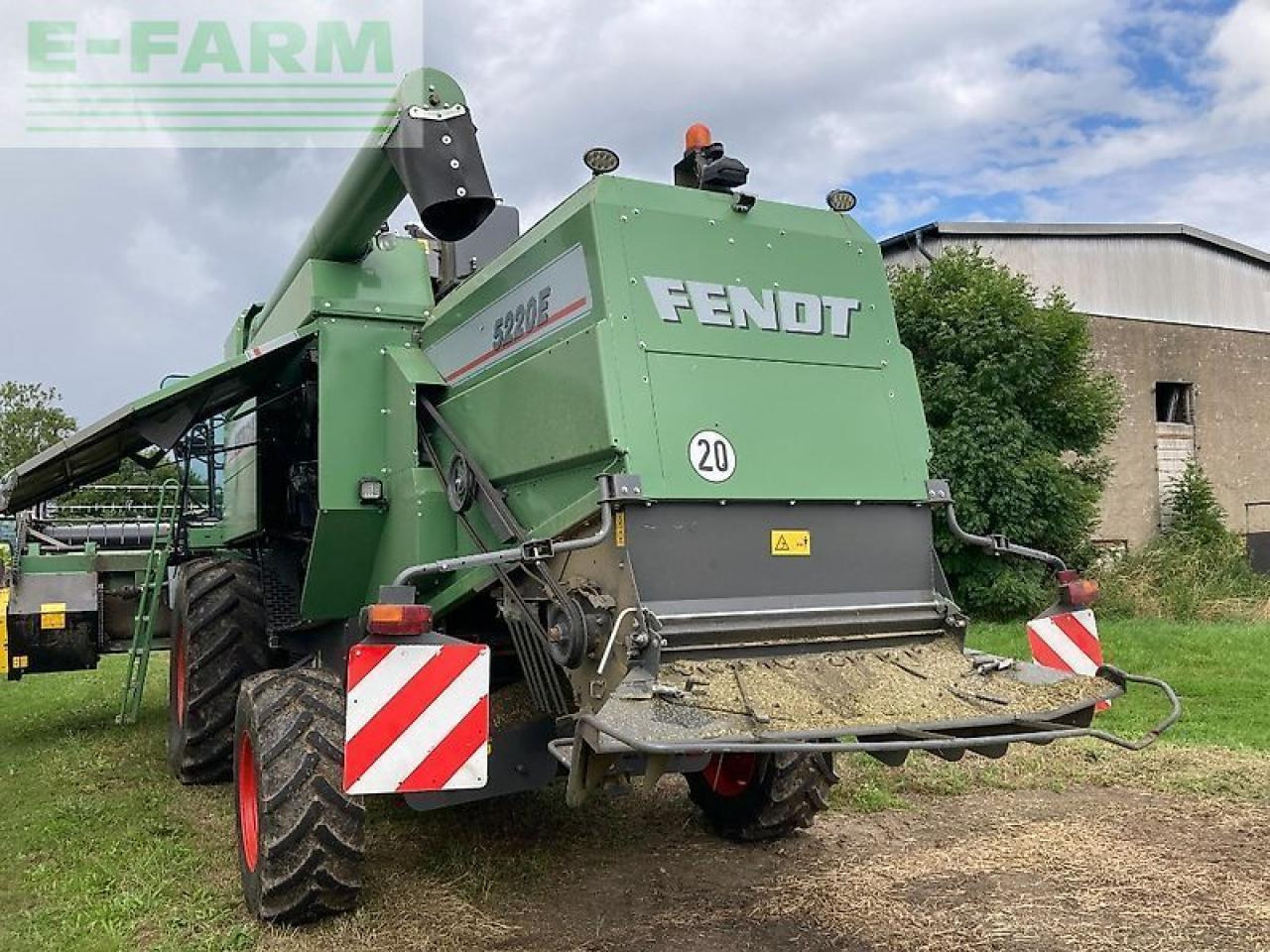 Fendt 5220 e mähdrescher mit biso vx 550 vario - Kombajn harvester: slika 3 Fendt 5220 e mähdrescher mit biso vx 550 vario - Kombajn harvester: slika 3
