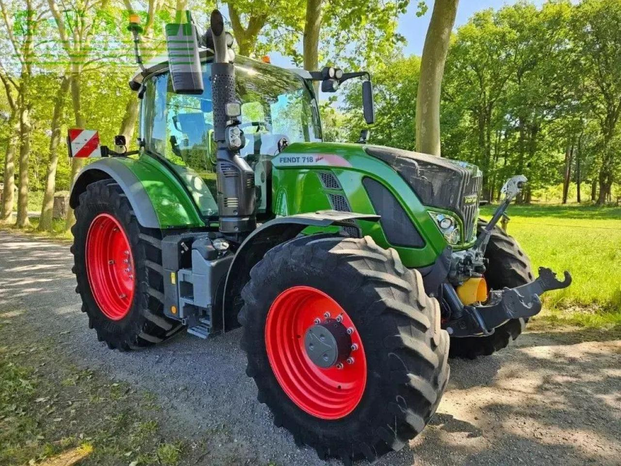 Fendt 718 s4 profi plus 3400h ( 720 722 724 ) - Traktor: slika 3 Fendt 718 s4 profi plus 3400h ( 720 722 724 ) - Traktor: slika 3