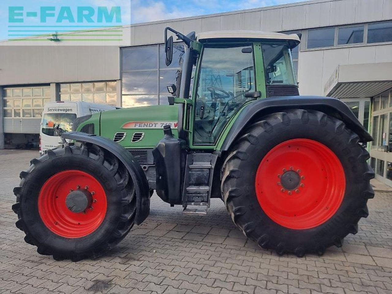 Fendt 718 vario comiii - Traktor: slika 4 Fendt 718 vario comiii - Traktor: slika 4
