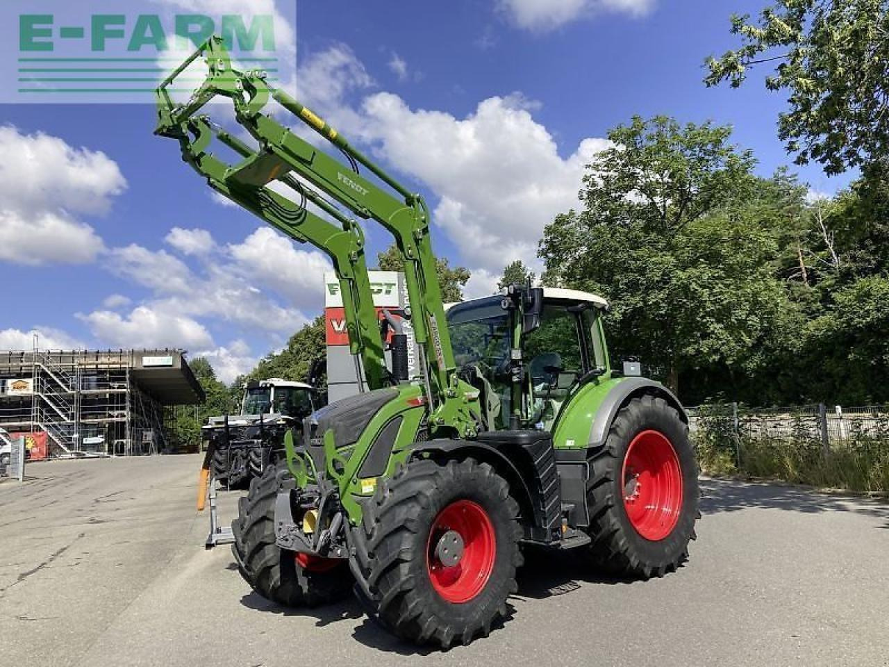 Fendt 718 vario gen6 power Power - Traktor: slika 1 Fendt 718 vario gen6 power Power - Traktor: slika 1