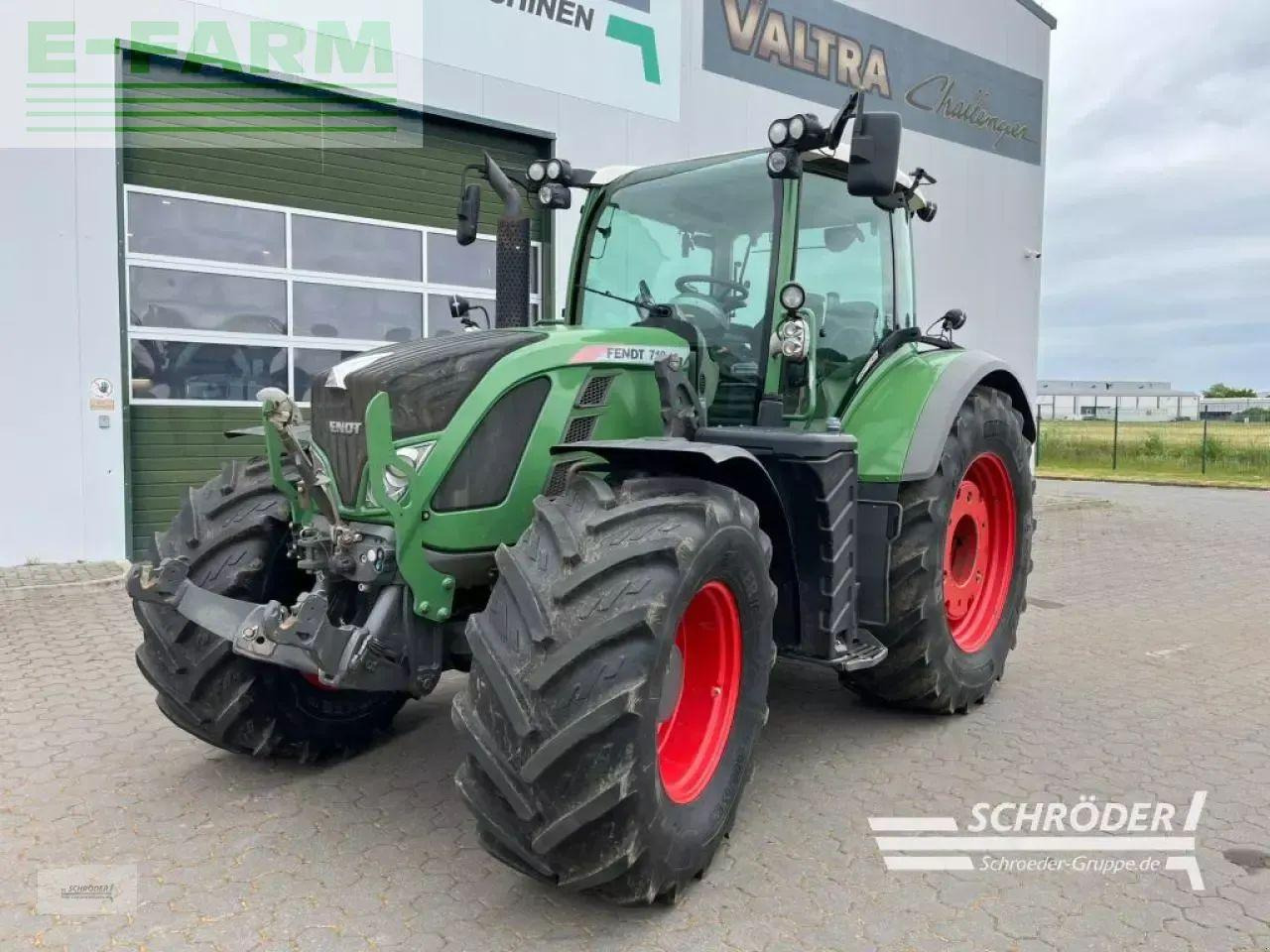 Fendt 718 vario scr profi plus ProfiPlus - Traktor: slika 4 Fendt 718 vario scr profi plus ProfiPlus - Traktor: slika 4