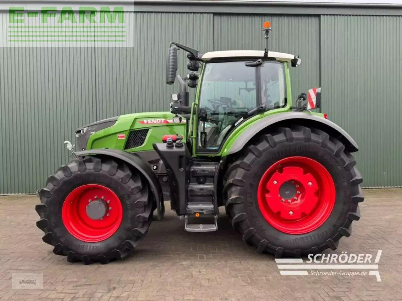 Fendt 720 vario gen7 power plus - Traktor: slika 2 Fendt 720 vario gen7 power plus - Traktor: slika 2
