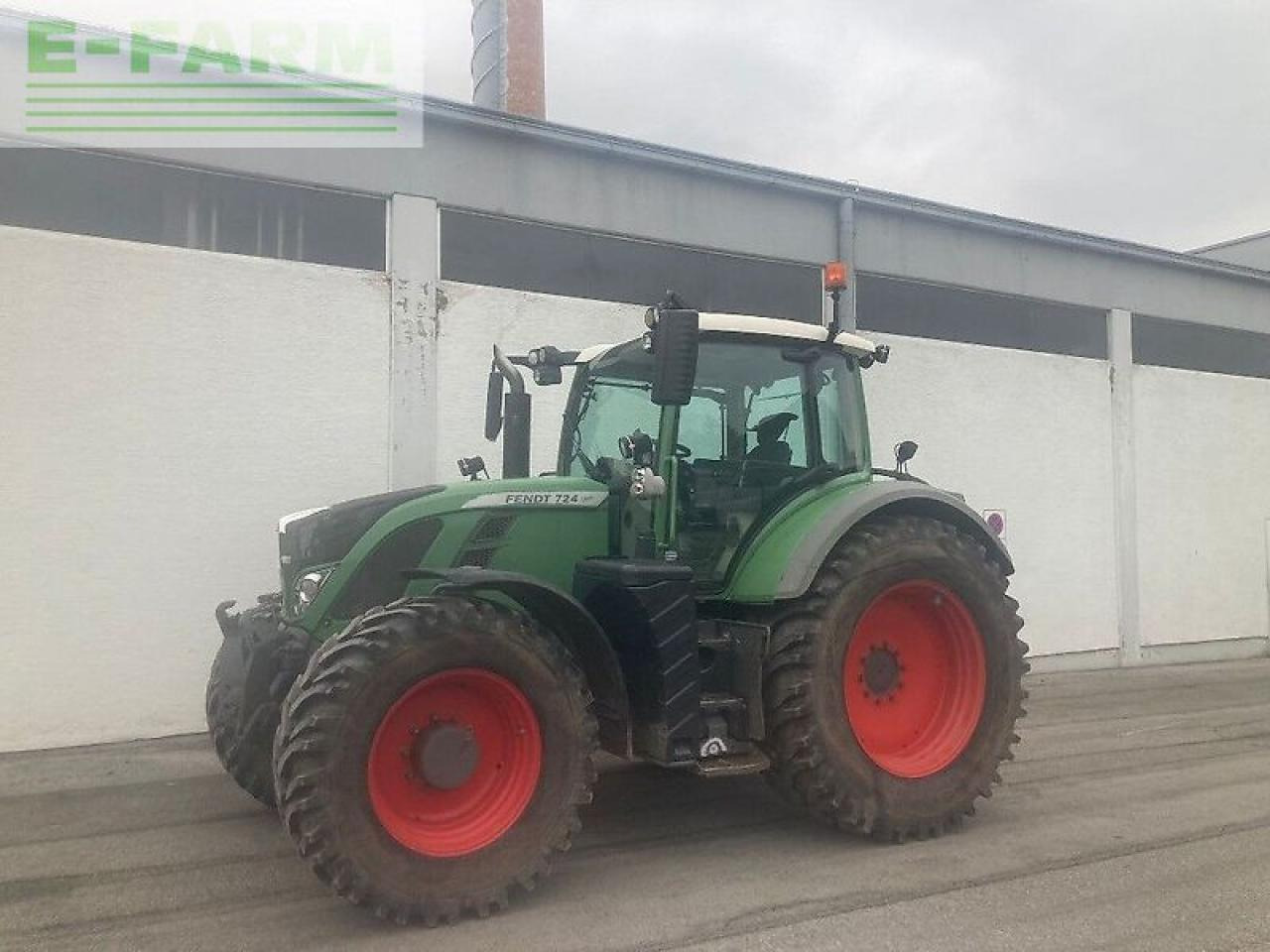 Fendt 724 profi plus - Traktor: slika 2 Fendt 724 profi plus - Traktor: slika 2