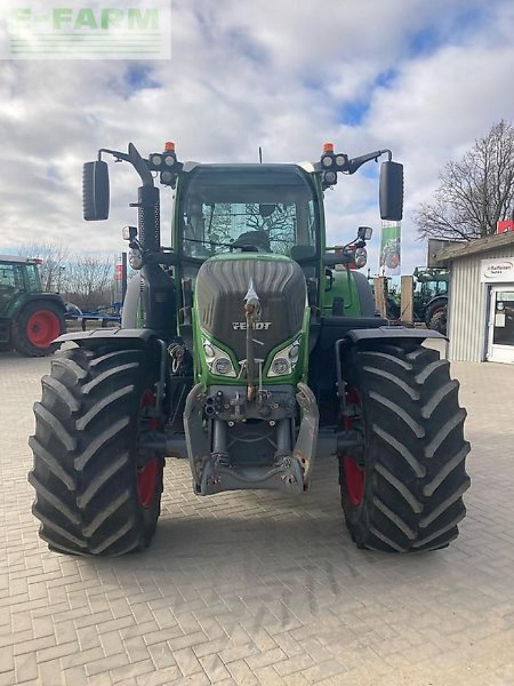 Fendt 724 s4 - Traktor: slika 3 Fendt 724 s4 - Traktor: slika 3