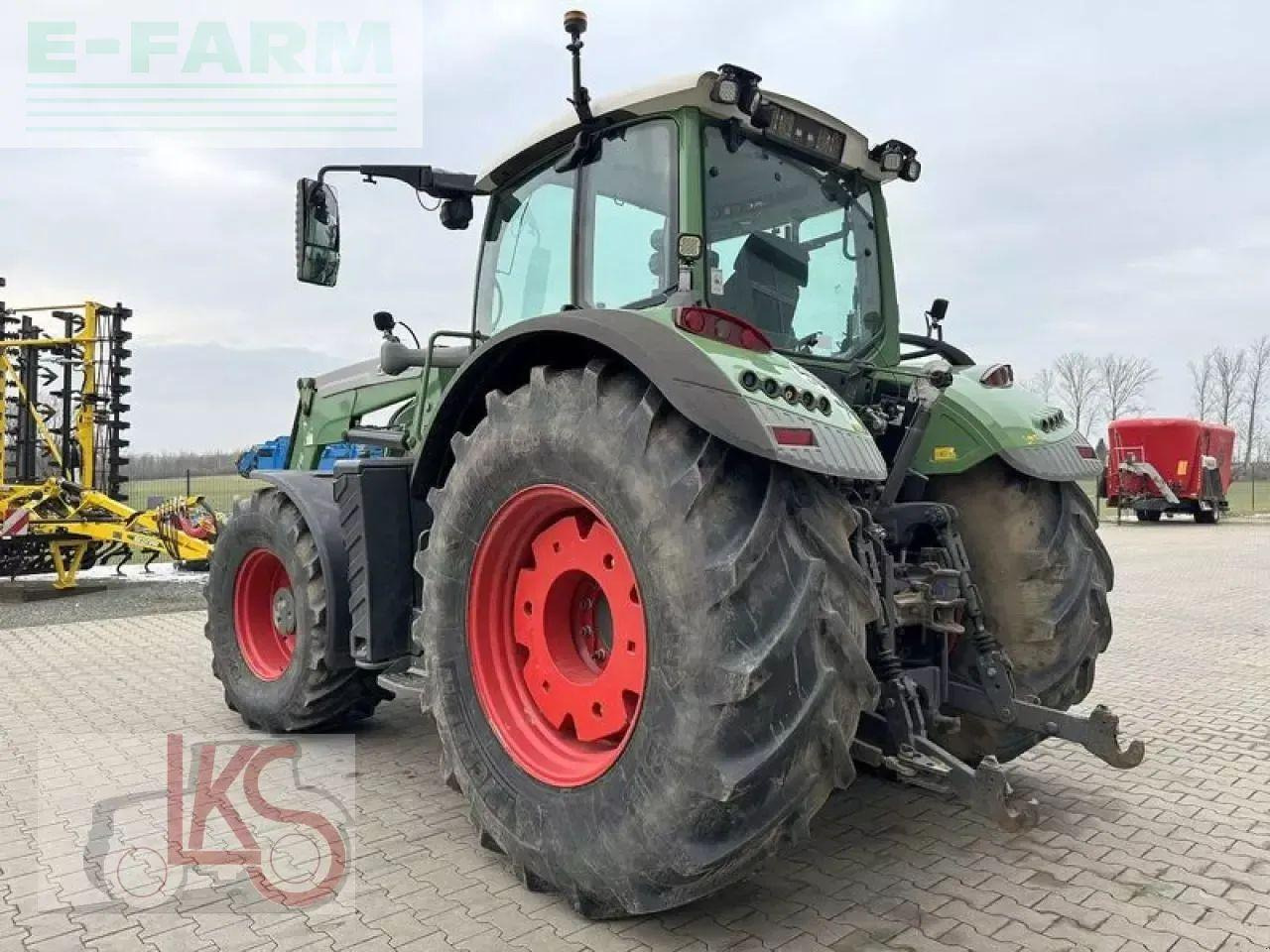 Fendt 724 s4 profi+ - Traktor: slika 3 Fendt 724 s4 profi+ - Traktor: slika 3
