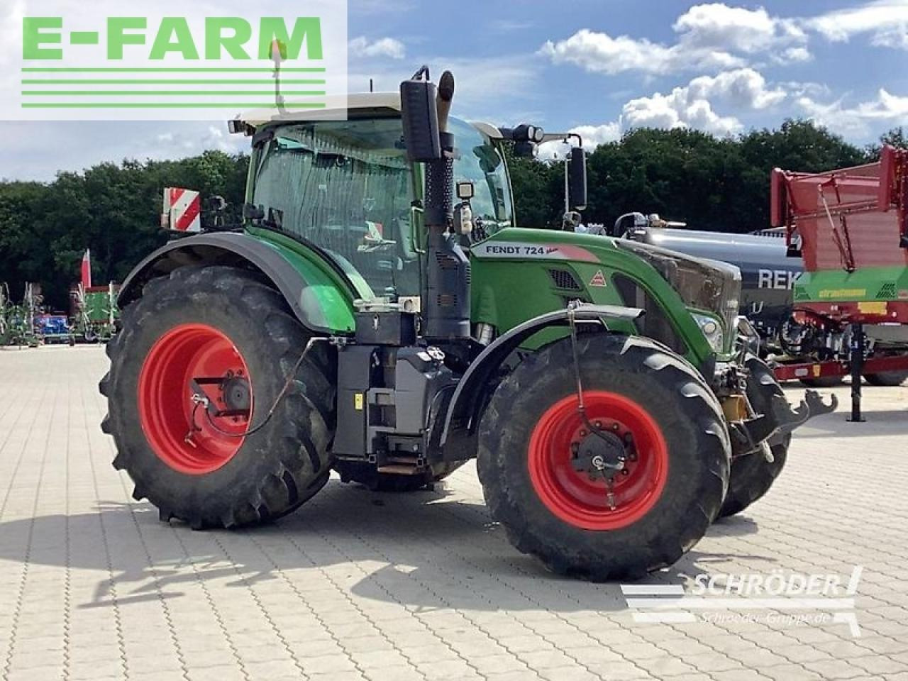 Fendt 724 s4 profi plus - Traktor: slika 3 Fendt 724 s4 profi plus - Traktor: slika 3