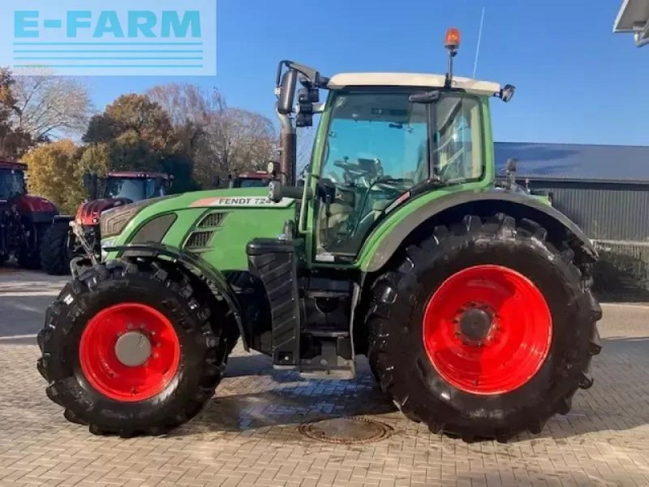 Fendt 724 scr profi plus - Traktor: slika 2 Fendt 724 scr profi plus - Traktor: slika 2