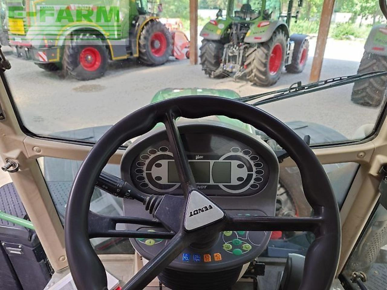 Traktor Fendt 724 scr profi plus: slika 12