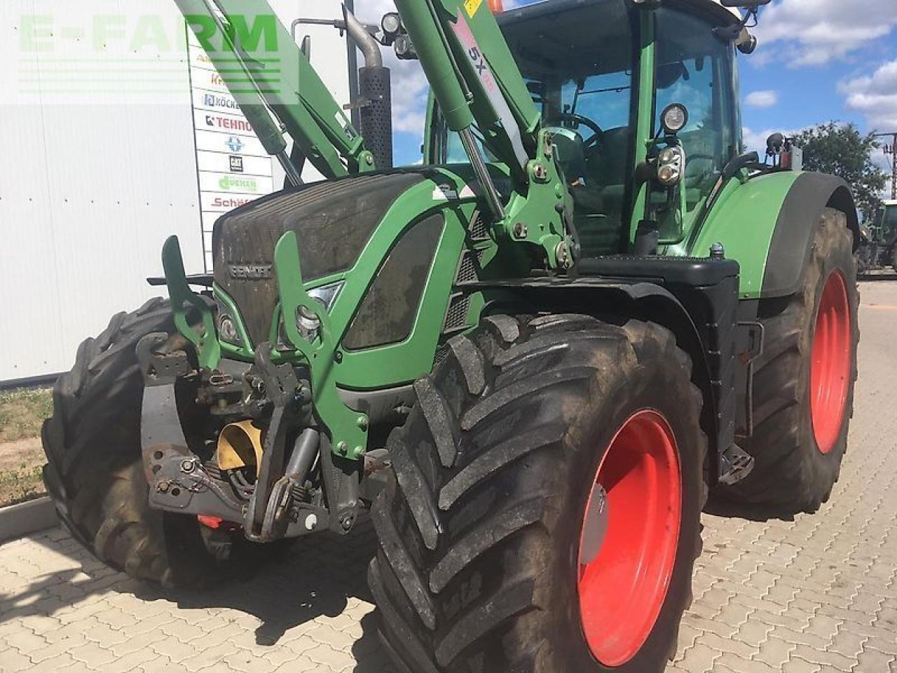Fendt 724 scr profi plus *fl,fzw* - Traktor: slika 3 Fendt 724 scr profi plus *fl,fzw* - Traktor: slika 3