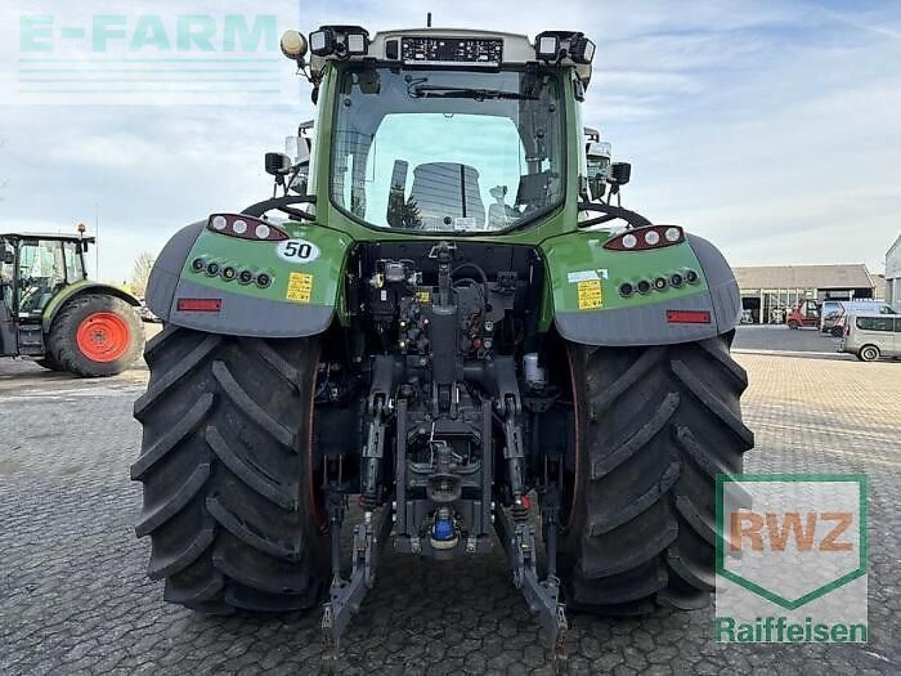 Fendt 724 vario - Traktor: slika 3 Fendt 724 vario - Traktor: slika 3