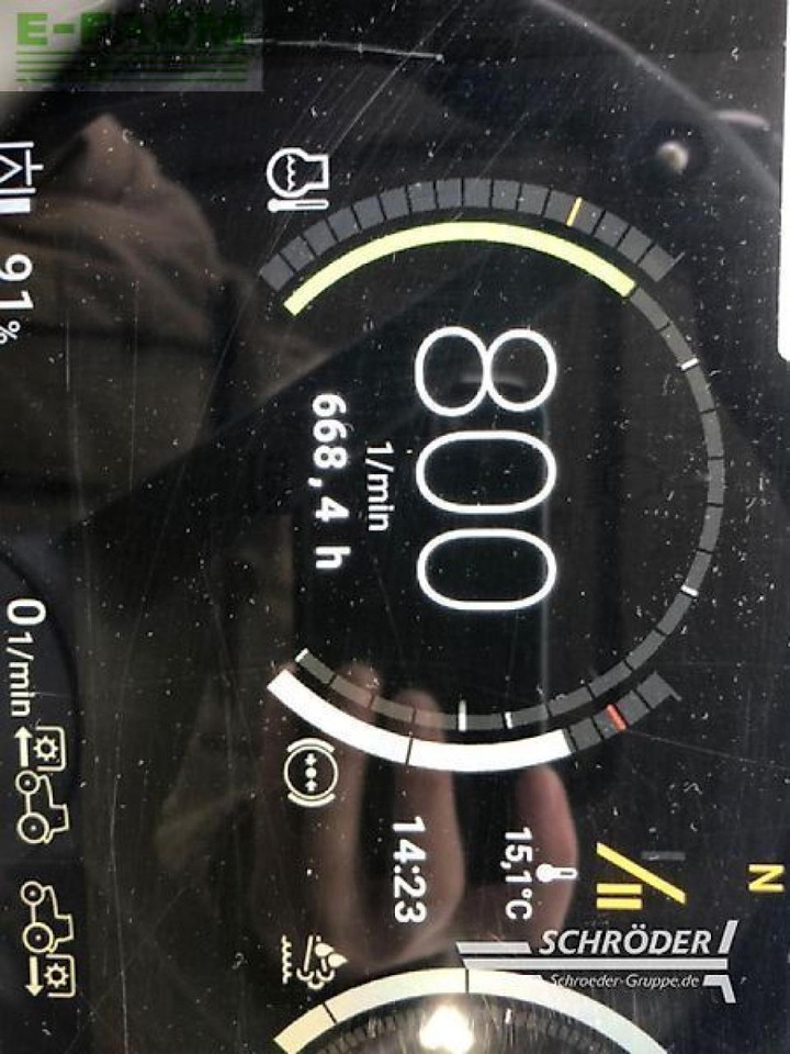 Fendt 724 vario gen6 power plus - Traktor: slika 5 Fendt 724 vario gen6 power plus - Traktor: slika 5