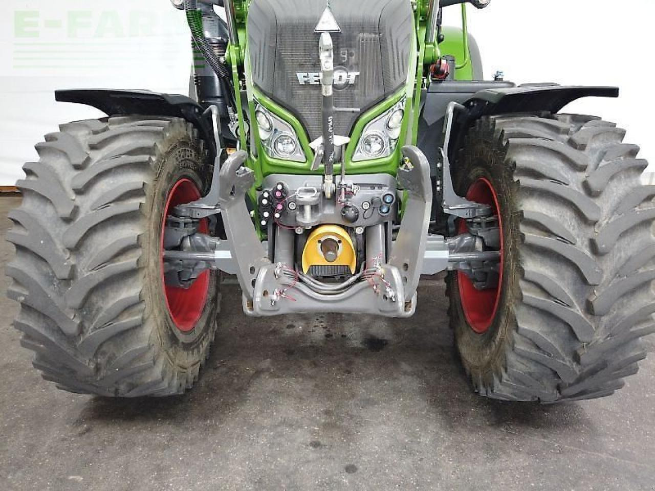 Fendt 724 vario gen6 profi plus ProfiPlus - Traktor: slika 3 Fendt 724 vario gen6 profi plus ProfiPlus - Traktor: slika 3