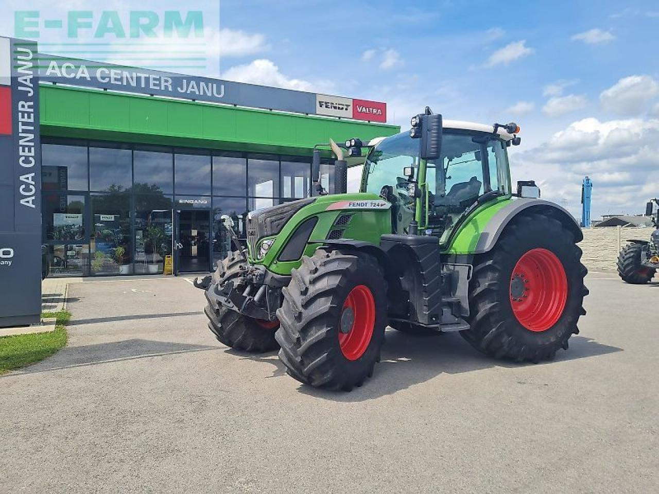 Fendt 724 vario power+ PowerPlus - Traktor: slika 1 Fendt 724 vario power+ PowerPlus - Traktor: slika 1